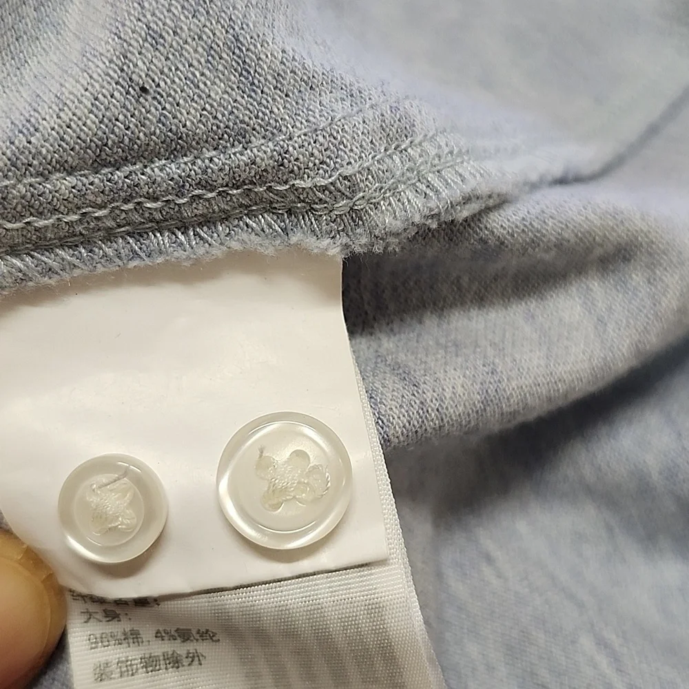 ABERCROMBIE & FITCH Men's Light Blue Cotton+ Casual Button Down Collared Shirt - Picture 7 of 8